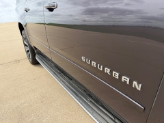 Used 2016  Chevrolet Suburban 4d SUV 4WD LTZ at Rooster Auto Sales near Vinton&comma; IA