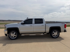 Used 2016  Chevrolet Silverado 1500 4WD Crew Cab LT at Rooster Auto Sales near Vinton&comma; IA