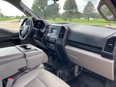 Used 2016 Ford F-150 4WD SuperCrew XL 5 1/2 at Rooster Auto Sales near Vinton, IA