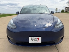 Used 2023  Tesla Model Y Performance AWD at Rooster Auto Sales near Vinton&comma; IA