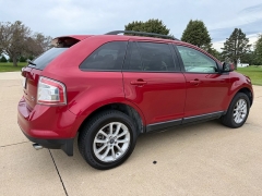 Used 2007  Ford Edge 4d SUV AWD SEL at Rooster Auto Sales near Vinton&comma; IA