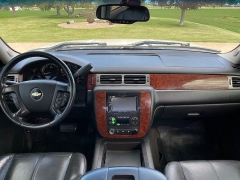 Used 2009 Chevrolet Silverado 1500 4WD Crew Cab LTZ at Rooster Auto Sales near Vinton, IA