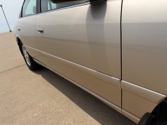 Used 2000  Toyota Camry 4d Sedan XLE at Rooster Auto Sales near Vinton&comma; IA