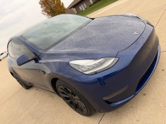 Used 2021  Tesla Model Y Long Range AWD at Rooster Auto Sales near Vinton&comma; IA