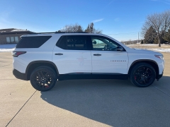 Used 2018  Chevrolet Traverse 4d SUV AWD Premier at Rooster Auto Sales near Vinton&comma; IA