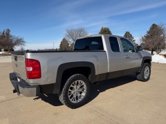 Used 2007  Chevrolet Silverado 1500 4WD Ext Cab LTZ at Rooster Auto Sales near Vinton&comma; IA