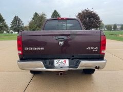 Used 2004 Dodge Ram 1500 4WD Quad Cab SLT at Rooster Auto Sales near Vinton, IA