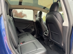 Used 2021  Tesla Model Y Long Range AWD at Rooster Auto Sales near Vinton&comma; IA