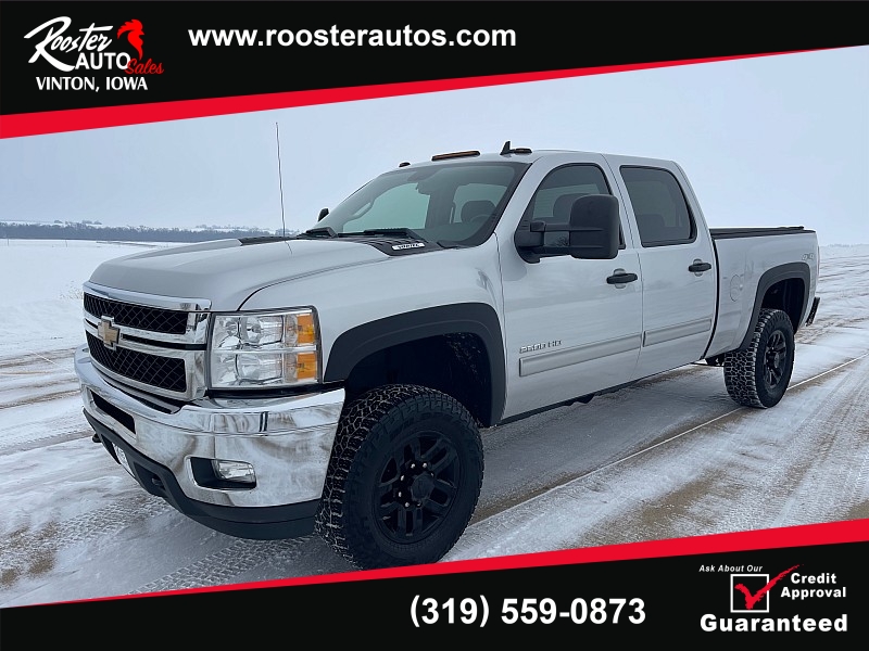 Used 2013  Chevrolet Silverado 2500 4WD Crew Cab LT at Rooster Auto Sales near Vinton, IA