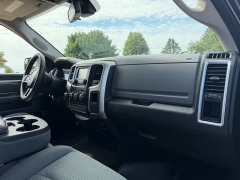 Used 2016  Ram 1500 4WD Quad Cab SLT at Rooster Auto Sales near Vinton&comma; IA