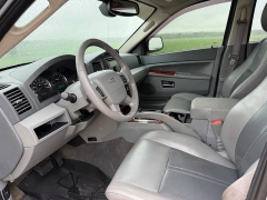 Used 2005  Jeep Grand Cherokee 4d SUV 4WD Limited at Rooster Auto Sales near Vinton&comma; IA