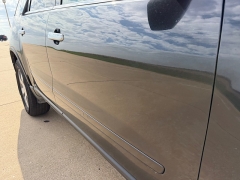 Used 2012  GMC Acadia 4d SUV AWD SLT-1 at Rooster Auto Sales near Vinton&comma; IA