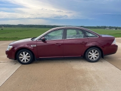 Used 2008 Ford Taurus 4d Sedan SEL at Rooster Auto Sales near Vinton, IA