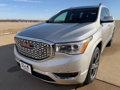 Used 2018  GMC Acadia 4d SUV AWD Denali at Rooster Auto Sales near Vinton&comma; IA