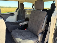 Used 2013  Dodge Grand Caravan 4d Wagon Crew at Rooster Auto Sales near Vinton&comma; IA