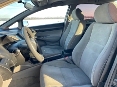 Used 2010  Honda Civic Sedan 4d LX Auto at Rooster Auto Sales near Vinton&comma; IA