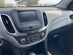 Used 2020 Chevrolet Equinox 4d SUV FWD LS w/1FL at Rooster Auto Sales near Vinton, IA