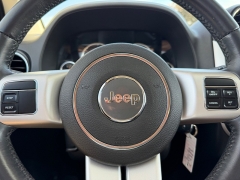 Used 2016  Jeep Compass 4d SUV FWD High Altitude at Rooster Auto Sales near Vinton&comma; IA
