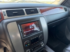 Used 2010  GMC Sierra 2500 4WD Crew Cab SLT at Rooster Auto Sales near Vinton&comma; IA