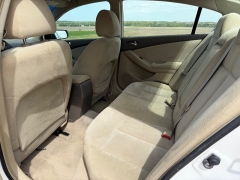 Used 2007  Nissan Altima 4d Sedan SL 2&period;5L at Rooster Auto Sales near Vinton&comma; IA