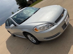 Used 2011  Chevrolet Impala &lpar;Fleet&rpar; 4d Sedan LS at Rooster Auto Sales near Vinton&comma; IA