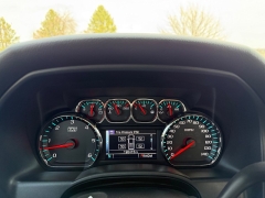 Used 2016  Chevrolet Silverado 1500 4WD Crew Cab LT at Rooster Auto Sales near Vinton&comma; IA