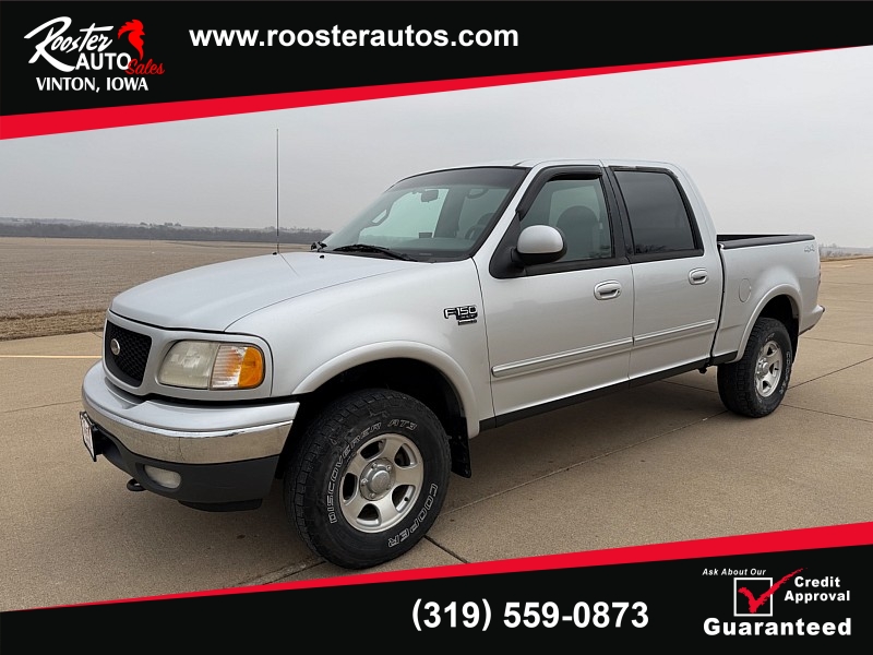 Used 2001  Ford F-150 4WD SuperCrew XLT at Rooster Auto Sales near Vinton&comma; IA