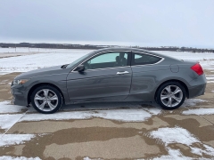 Used 2011  Honda Accord Coupe 2d EX-L V6 Auto at Rooster Auto Sales near Vinton&comma; IA