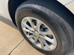 Used 2020 Chevrolet Equinox 4d SUV FWD LS w/1FL at Rooster Auto Sales near Vinton, IA