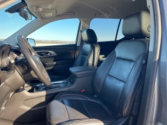 Used 2019  Chevrolet Traverse 4d SUV AWD LT Leather at Rooster Auto Sales near Vinton&comma; IA