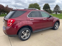 Used 2017 Chevrolet Equinox 4d SUV AWD Premier at Rooster Auto Sales near Vinton, IA