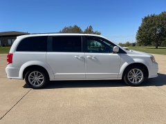 Used 2019 Dodge Grand Caravan 4d Wagon SXT at Rooster Auto Sales near Vinton, IA