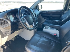 Used 2013  Chrysler Town & Country 4d Wagon Touring at Rooster Auto Sales near Vinton&comma; IA