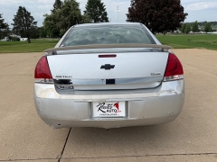 Used 2011  Chevrolet Impala &lpar;Fleet&rpar; 4d Sedan LS at Rooster Auto Sales near Vinton&comma; IA