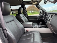 Used 2012  Ford Expedition 4d SUV 4WD Limited at Rooster Auto Sales near Vinton&comma; IA