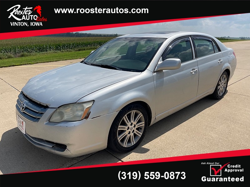 Used 2005  Toyota Avalon 4d Sedan XL at Rooster Auto Sales near Vinton, IA