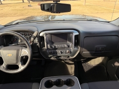 Used 2014  Chevrolet Silverado 1500 4WD Double Cab LT at Rooster Auto Sales near Vinton&comma; IA