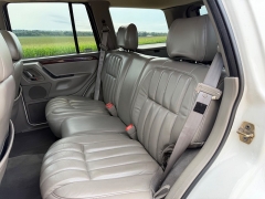 Used 2000  Jeep Grand Cherokee 4d SUV 4WD Limited V8 at Rooster Auto Sales near Vinton&comma; IA