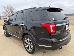 Used 2019  Ford Explorer 4d SUV 4WD Platinum at Rooster Auto Sales near Vinton&comma; IA