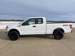 Used 2018  Ford F-150 4WD SuperCab XL at Rooster Auto Sales near Vinton&comma; IA