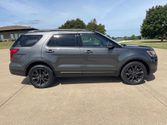 Used 2018 Ford Explorer 4d SUV 4WD XLT at Rooster Auto Sales near Vinton, IA