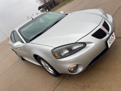 Used 2005  Pontiac Grand Prix 4d Sedan at Rooster Auto Sales near Vinton&comma; IA