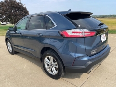 Used 2019 Ford Edge 4d SUV AWD SEL at Rooster Auto Sales near Vinton, IA