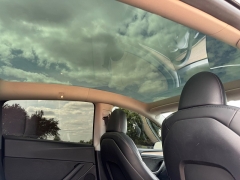Used 2023  Tesla Model Y Performance AWD at Rooster Auto Sales near Vinton&comma; IA