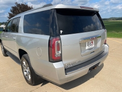 Used 2016 GMC Yukon XL 4d SUV 4WD Denali at Rooster Auto Sales near Vinton, IA