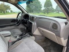 Used 2003  Chevrolet Trailblazer EXT 4d SUV 4WD LT at Rooster Auto Sales near Vinton&comma; IA