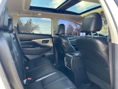 Used 2018  Nissan Murano 4d SUV FWD Platinum at Rooster Auto Sales near Vinton&comma; IA