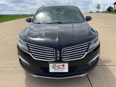 Used 2017 Lincoln MKC 4d SUV AWD Reserve at Rooster Auto Sales near Vinton, IA
