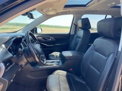 Used 2020 Chevrolet Traverse 4d SUV AWD Premier at Rooster Auto Sales near Vinton, IA