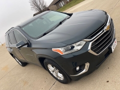 Used 2019  Chevrolet Traverse 4d SUV FWD LT Cloth w/1LT at Rooster Auto Sales near Vinton, IA